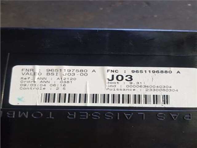 Foto 2ª: Centralita Confort BSI Peugeot 307 2.0 X-LINE [2.0 LTR. - 100 KW 16V HDI FAP CAT (RHR - DW10BTED4)] [RHR (DW10BTED4)]