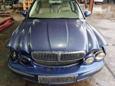Capot Jaguar X Type 2.0 V6 EXECUTIVE 156CV 115KW