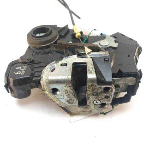 Cerradura Puerta Delantera Izquierda Toyota Auris 1.6 ZRE151_ ZRE151R)