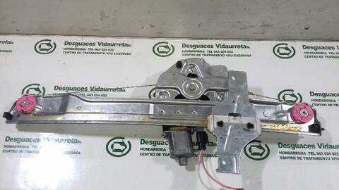 Foto 2ª: Elevalunas Eléctrico Delantero Derecho Peugeot 208 1.2 12V E-VTI 82CV 60KW [HM01] (2016)