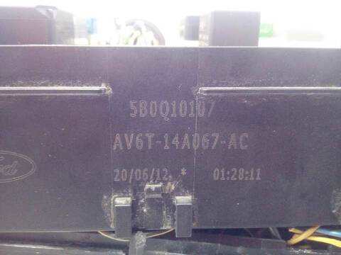 Caja Reles Fusibles Ford Focus TITANIUM 125CV 92KW