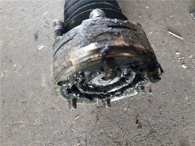 Foto 3ª: Transmision Delantera Derecha Volkswagen Polo 1.9 TRENDLINE [1.9 LTR. - 47 KW SDI] [ASX]