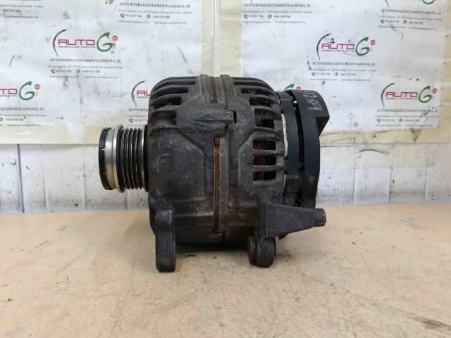Foto 4ª: Alternador Volkswagen Passat 1.9 TDI VARIANT [AVB] (2005)