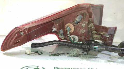 Foto 3ª: Piloto Trasero Derecho Toyota Rav4 ACTIVE 124CV 91KW [1ADFTV] (2014)