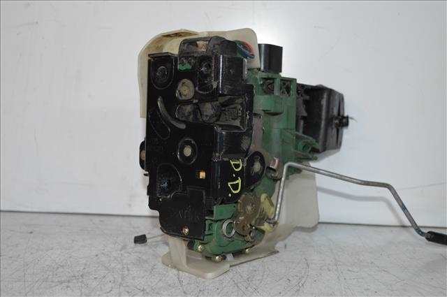 Foto 3ª: Cerradura Puerta Delantera Derecha Volkswagen Passat 1.9 TDI 2000-2005 [AVB] (2002)