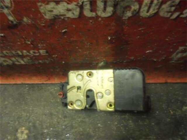 Foto 3ª: Cerradura Puerta Trasera Izquierda Peugeot 306 1.9D [D9B (XUD9A)]