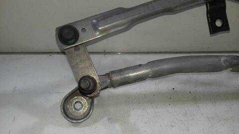 Foto 2ª: Brazo Limpia Delantero Izquierdo Bmw Serie 5 518 550I XDRIVE 408CV 300KW [N63B44A] (2010)