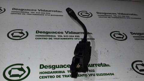 Foto 3ª: Mando Multifuncion Mercedes Clase C 160 1.8 CAT BERLINA 143CV 105KW [271946] (2003)