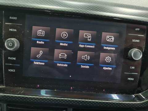 Foto 4ª: Pantalla Multifuncion Volkswagen T-Cross LIFE 116CV 85KW [DKRF] (2020)