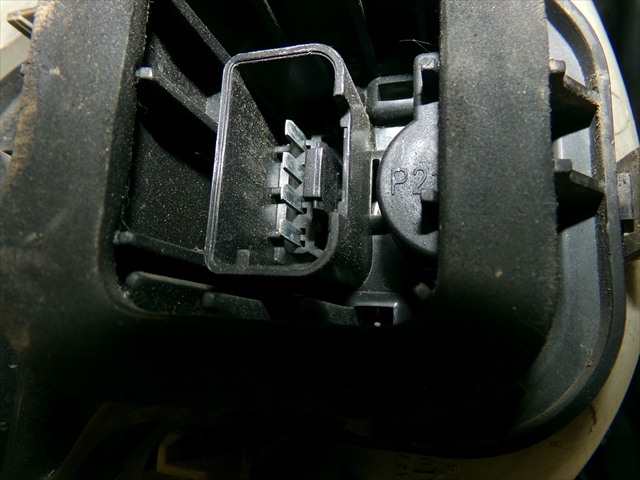 Foto 4ª: Piloto Trasero Derecho Volkswagen Golf 1.9 TDI SERIE 5, 2004-2008 [BKC] (2005)