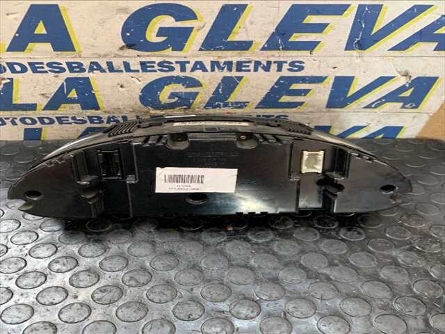 Foto 2ª: Cuadro de Instrumentos Bmw Serie 3 315 1.800 16V 115CV/85KW N42 0CV [N42B18A] (2001)