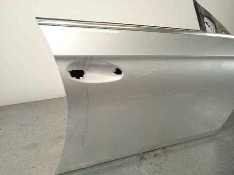 Foto 3ª: Puerta Delantera Derecha Mercedes Clase C 160 350 219.356) 272CV 200KW [272964] (2006)