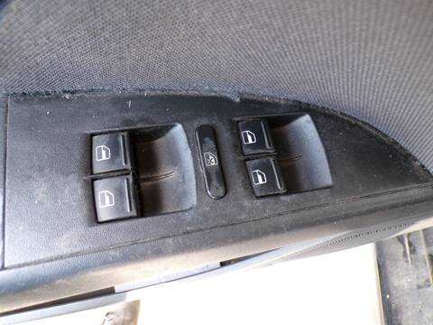 Botonera Elevalunas Seat Leon BSE