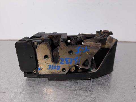 Foto 3ª: Cerradura Puerta Trasera Izquierda Alfa Romeo 156 1.9 JTD CAT 105CV 77KW [AR32302] (1999)