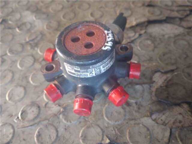 Rampa Inyectora Renault Kangoo 1.5 AUTHENTIQUE [1.5 LTR. - 48 KW DCI DIESEL]