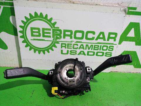 Foto 2ª: Mando Multifuncion Volkswagen Golf ADVANCE 105CV [CAYC] (2008)