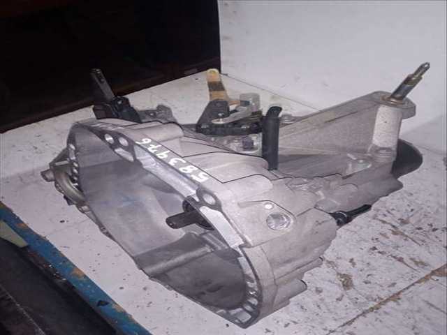 Foto 2ª: Caja Cambios Nissan Micra 1.2 CAT 65CV 48KW (2003)