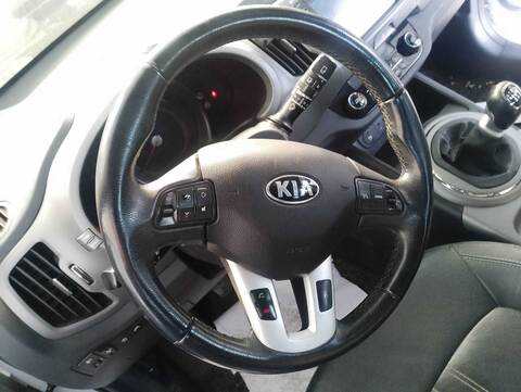 Volante Kia Sportage BUSINESS 2WD 116CV 85KW