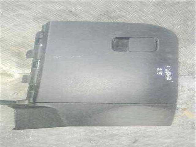 Foto 2ª: Guantera Fiat Doblo FURGON SX MAXI XL 120CV 88KW [940C1000] (2016)