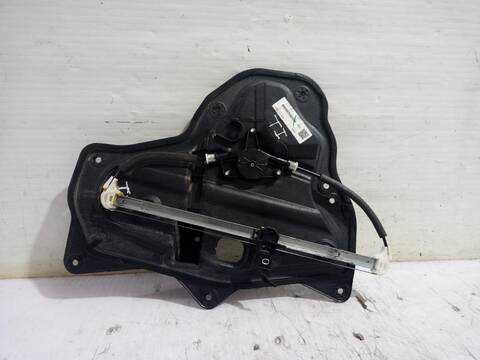 Elevalunas Manual Trasero Izquierdo Mazda 3 CENTER-LINE 150CV