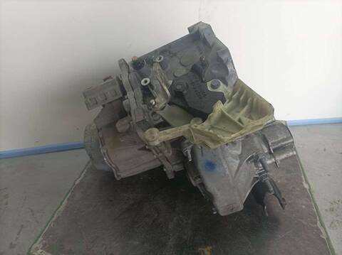 Foto 3ª: Caja Cambios Citroen C Elysee SHINE 99CV 73KW [BH02] (2017)