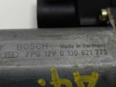 Foto 2ª: Elevalunas Eléctrico Delantero Izquierdo Audi A4 AVANT (2000)