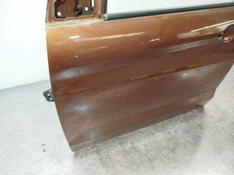 Foto 3ª: Puerta Delantera Izquierda Ford Ka 1.2 TI-VCT 85CV 63KW [YSKD,YSKE] (2019)