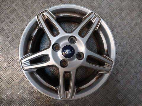 Foto 3ª: Juego LLantas Ford Ka ULTIMATE 85CV 63KW [YSKD] (2017)