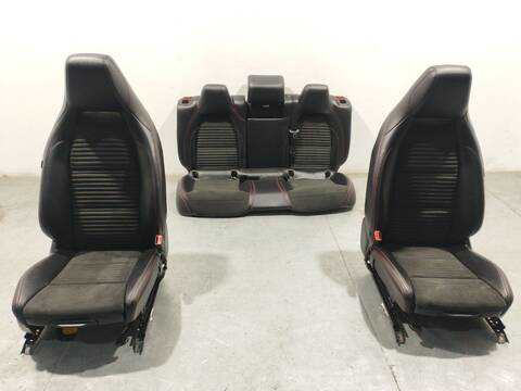 Asientos Traseros Mercedes Clase G 230 GLA 200 CDI - D 156.908) 136CV 100KW