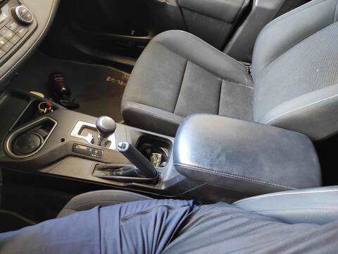 Consola Central Toyota Rav4 2ARFXE