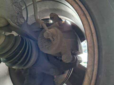 Pinza Freno Delantera Izquierdo Toyota Rav4 2.0 D-4D EXECUTIVE 4X4 2003 ) 116CV 85KW