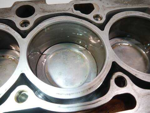 Foto 3ª: Bloque Motor Audi A3 102 CV 75KW [CCSA CCS] (2010)