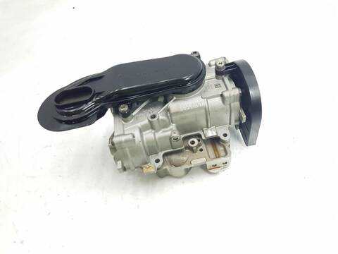 Foto 2ª: Bomba de Aceite Bmw X5 4.4 V8 TWINPOWER TURBO 575CV 423KW AUT. S63B44T2