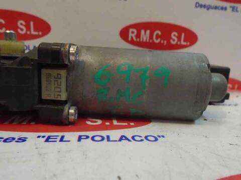Foto 3ª: Elevalunas Eléctrico Trasero Derecho Audi A4 2.0 TDI 16V 103KW) BERLINA 140CV [BRE] (2006)