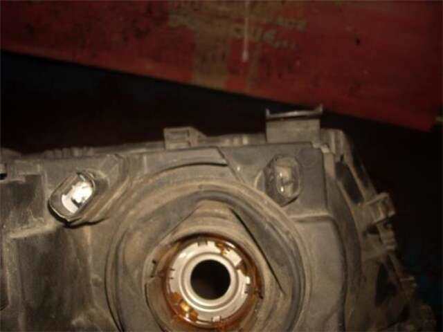 Foto 3ª: Faro Izquierdo Bmw Serie 3 315 2.0 320D [2.0 LTR. - 110 KW 16V DIESEL CAT] [M47 D20 (20 4 D4)]