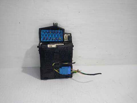 Caja Reles Fusibles Renault Megane 1.6E ALIZE 90CV