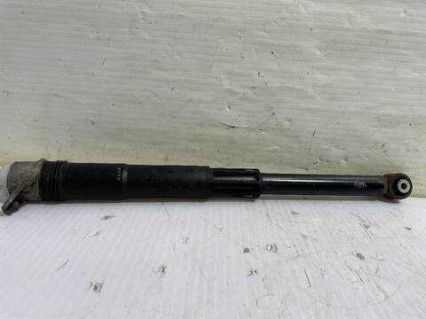 Foto 2ª: Amortiguador Trasero Derecho Volkswagen Golf COMFORTLINE BLUEMOTION AUT. 150CV (2013)