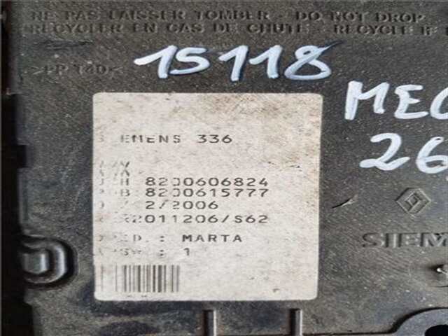 Foto 2ª: Caja Reles Fusibles Renault Megane 1.5 AUTHENTIQUE [1.5 LTR. - 78 KW DCI DIESEL] II BERLINA 5P (10.2002-_) [K9K P7]