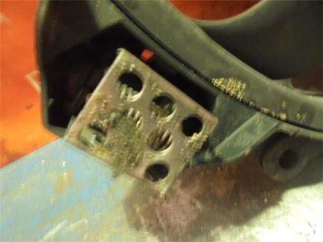 Foto 3ª: Electroventilador Renault Scenic 1.5 DCI [K9K 836]