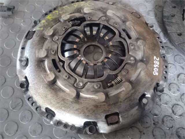 Foto 2ª: kit Embrague Toyota Corolla 2.2 D-4D SPORT [2.2 LTR. - 130 KW D-CAT] [2AD-FHV]