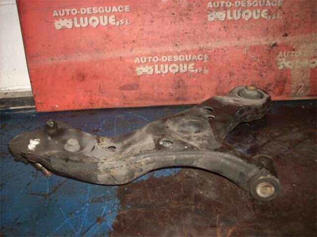 Foto 3ª: Brazo Suspension Delantero Izquierdo Toyota Auris 1.6 LUNA [1.6 LTR. - 90 KW 16V CAT] [1ZR]