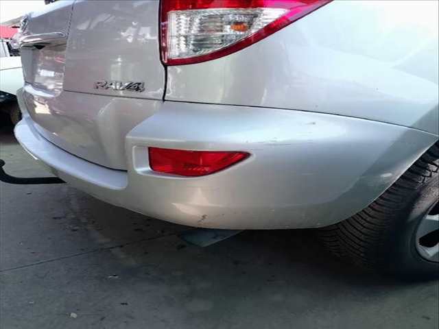 Paragolpes Trasero Toyota Rav4 2.2 D ALA35_)