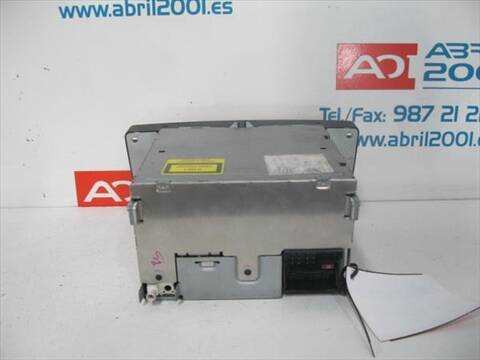 Foto 2ª: Sistema Audio Radio CD Skoda Octavia 2.0 TDI 16V BERLINA 140CV 103KW [BKD] (2005)