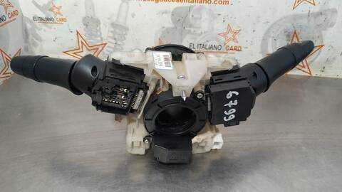 Foto 4ª: Mando Luces Mitsubishi Montero 3.2 DI-D KAITEKI 5-PTAS.) 170CV 125KW [4M41] (2007)