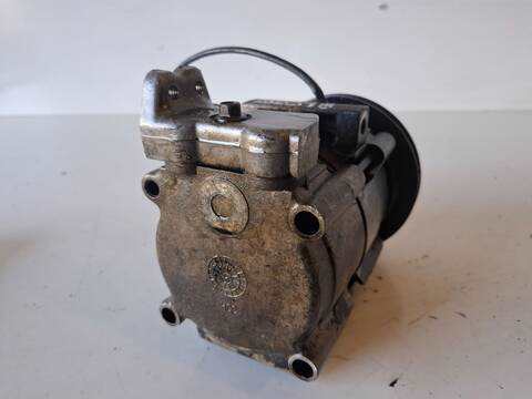 Foto 3ª: Compresor Aire Acondicionado Mitsubishi Galloper D4BH (1999)