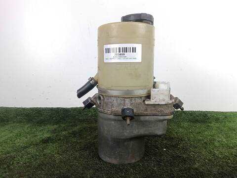 Foto 1ª: Bomba de Direccion Opel Vectra 2.0 DTI 16V F69) 101CV 74KW [Y20DTH] (2004)