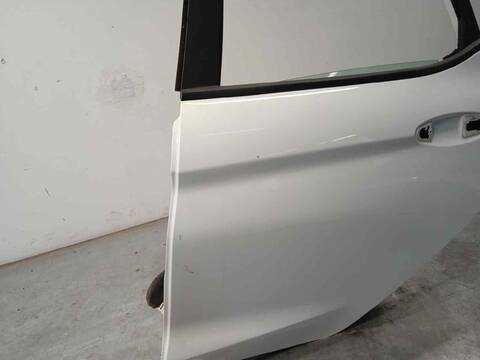 Foto 2ª: Puerta Trasera Izquierda Ford Fiesta 1.5 TDCI 86CV 63KW [XUJM] (2019)