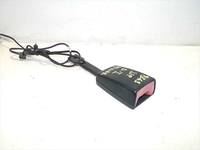 Cinturón Delantero Izquierdo Seat Toledo 1.6 TDI 2013-2017