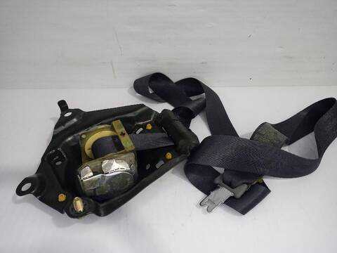 Foto 3ª: Cinturón Trasero Central Toyota Rav4 2.0 LUNA 4X4 2003 ) 150CV [1AZFE] (2000)