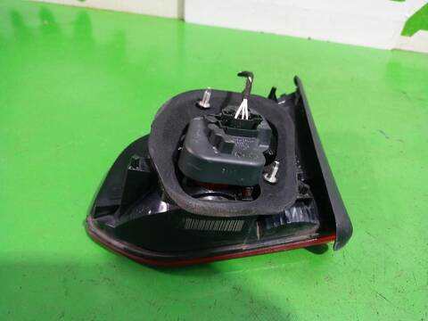 Foto 3ª: Piloto Portón Izquierdo Volkswagen Golf ADVANCE 105CV [CAYC] (2008)